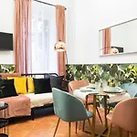 Monti Jungle Apartment - URBANA